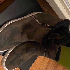 Steven by Steve Madden fur sneakers